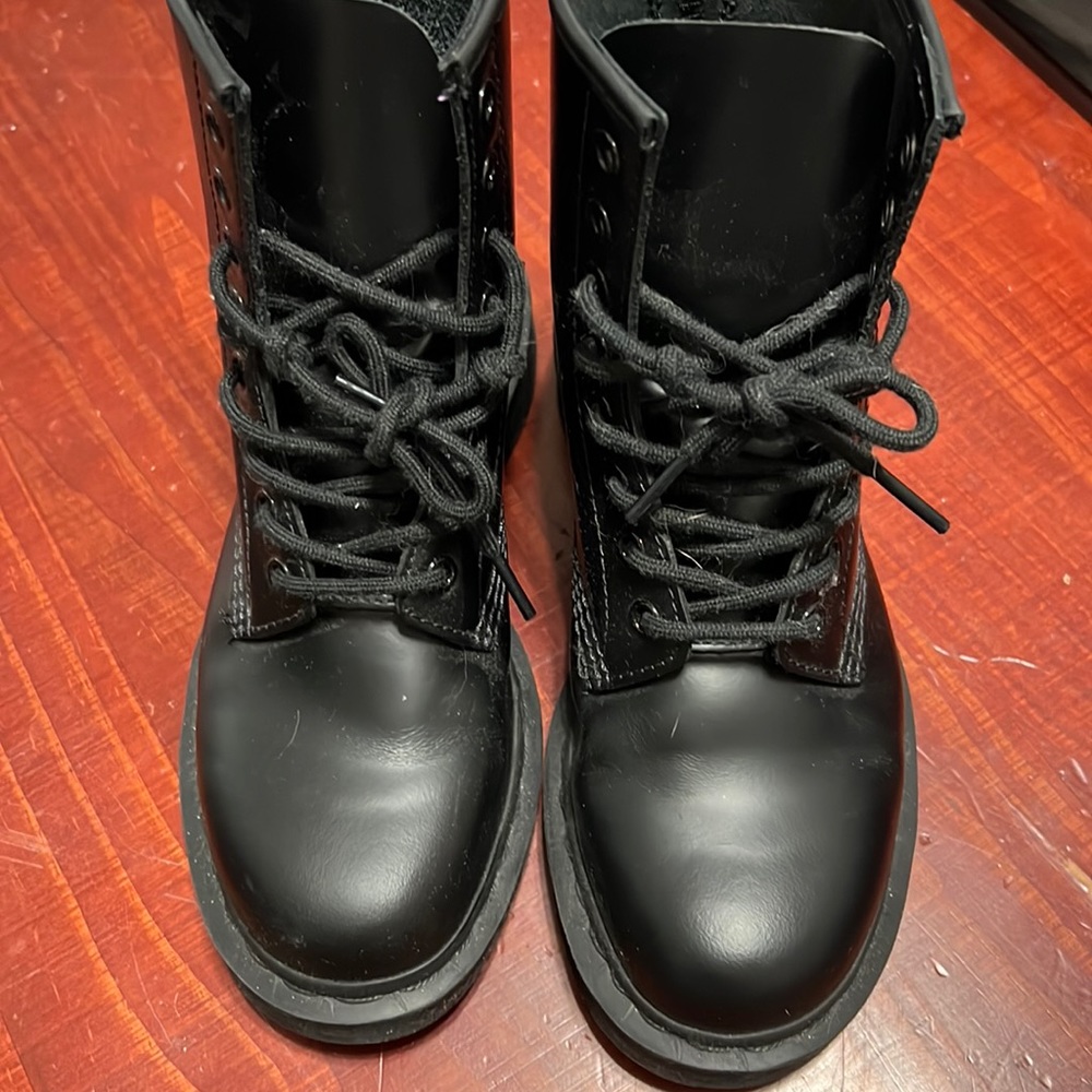 Dr. Martens